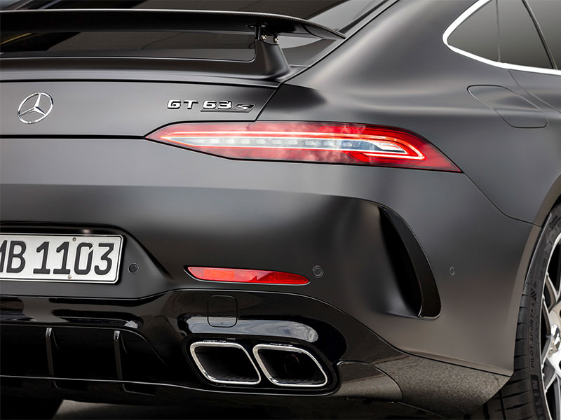 سيارة GT 63 S 4MATIC+ Edition 1 من مرسيدس-AMG: لمسات أنيقة ومتفرّدة لسيارة AMG GT كوبيه بأربعة أبواب
